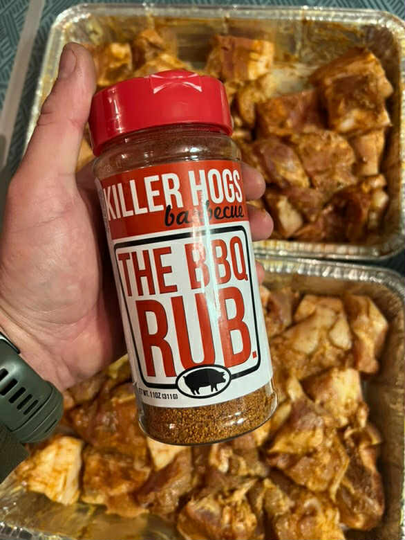 Butt Burnt Ends na grilu - marinování bůčku Butt Burnt Ends na grilu - marinování bůčku