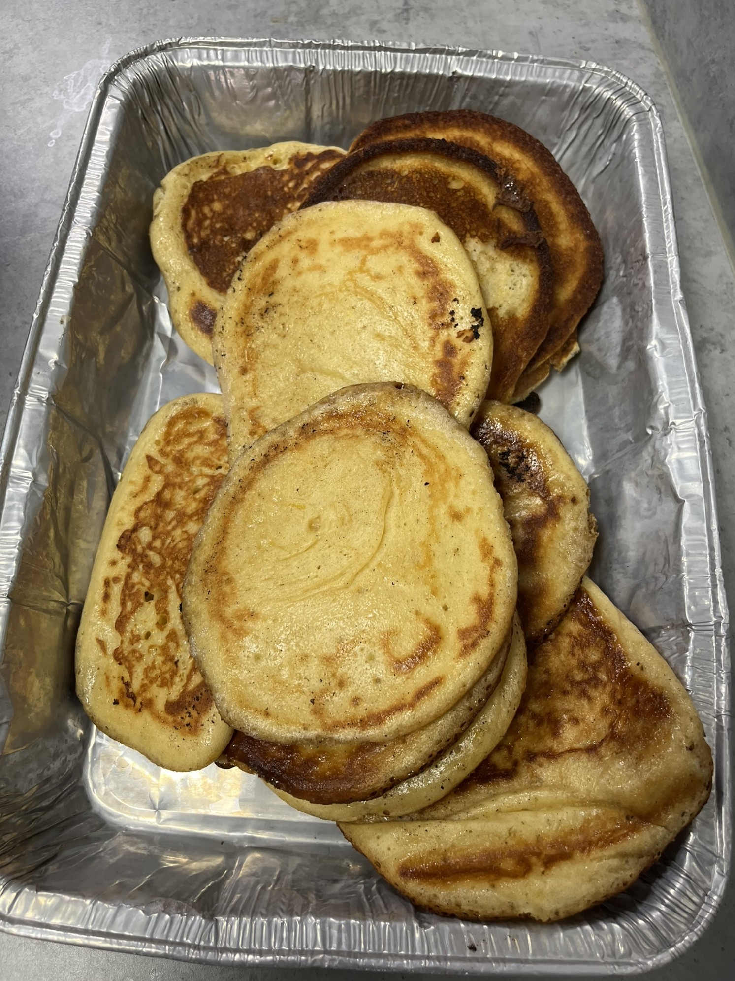Rychlé lívance - recept s lesním ovocem - hotové lívance