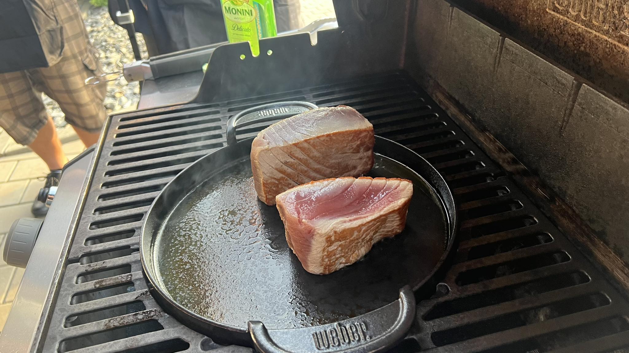 Steaky z tuňáka - grilování ze všech stran