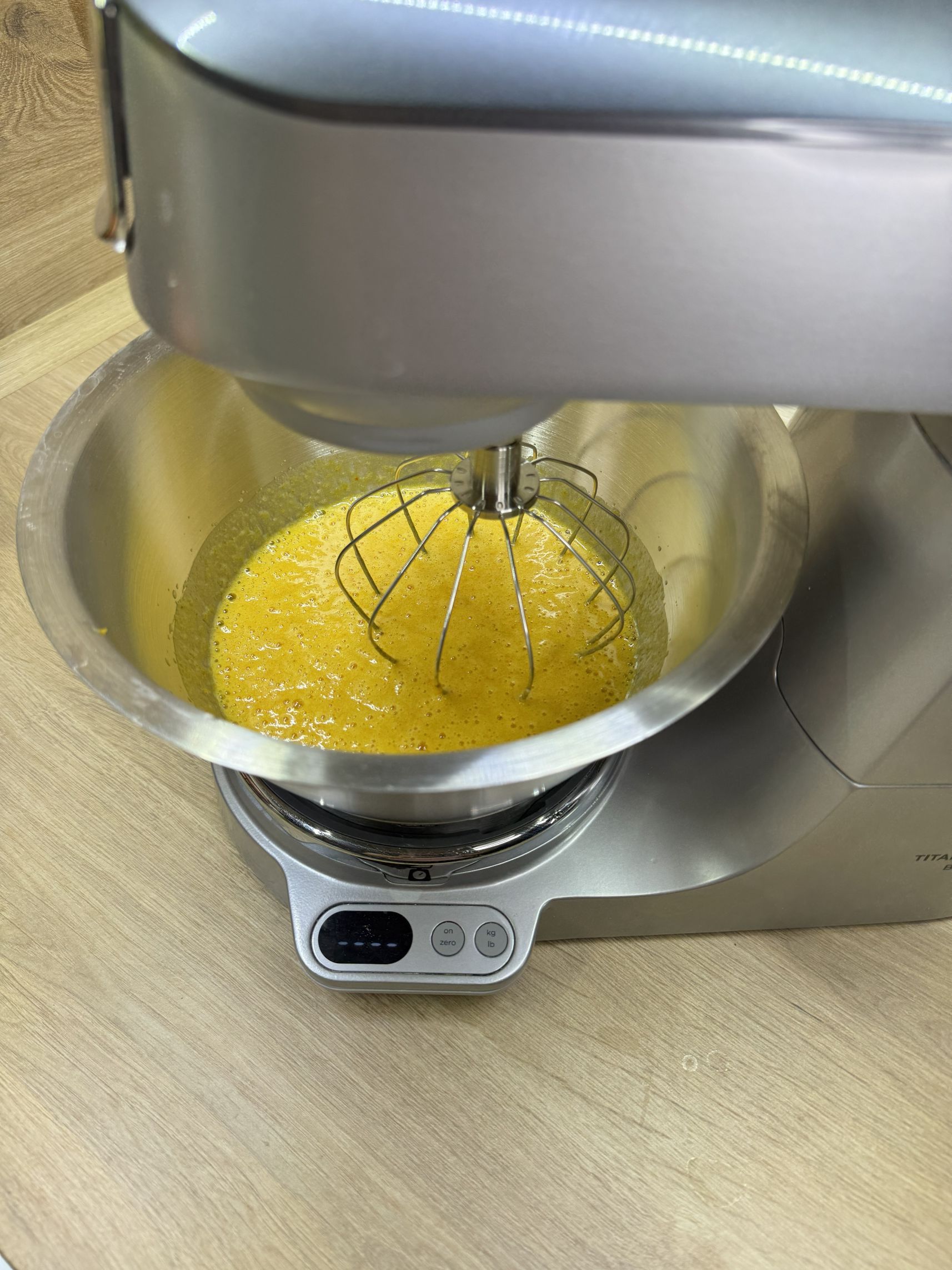 Dýňový chlebíček Pumpkin Spice - vyšlehání Dýňový chlebíček Pumpkin Spice - vyšlehání