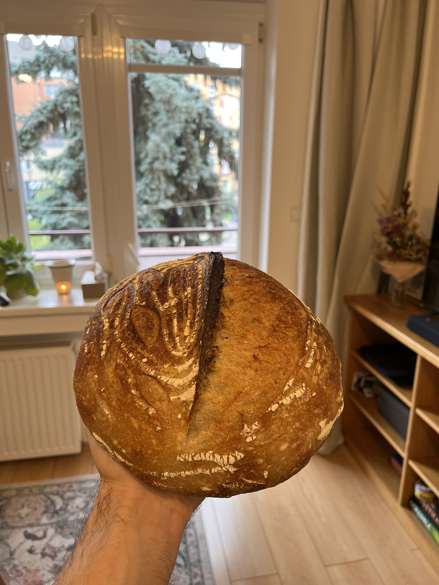 Domácí kváskový chleba pšenično-žitný Domácí kváskový chleba pšenično-žitný