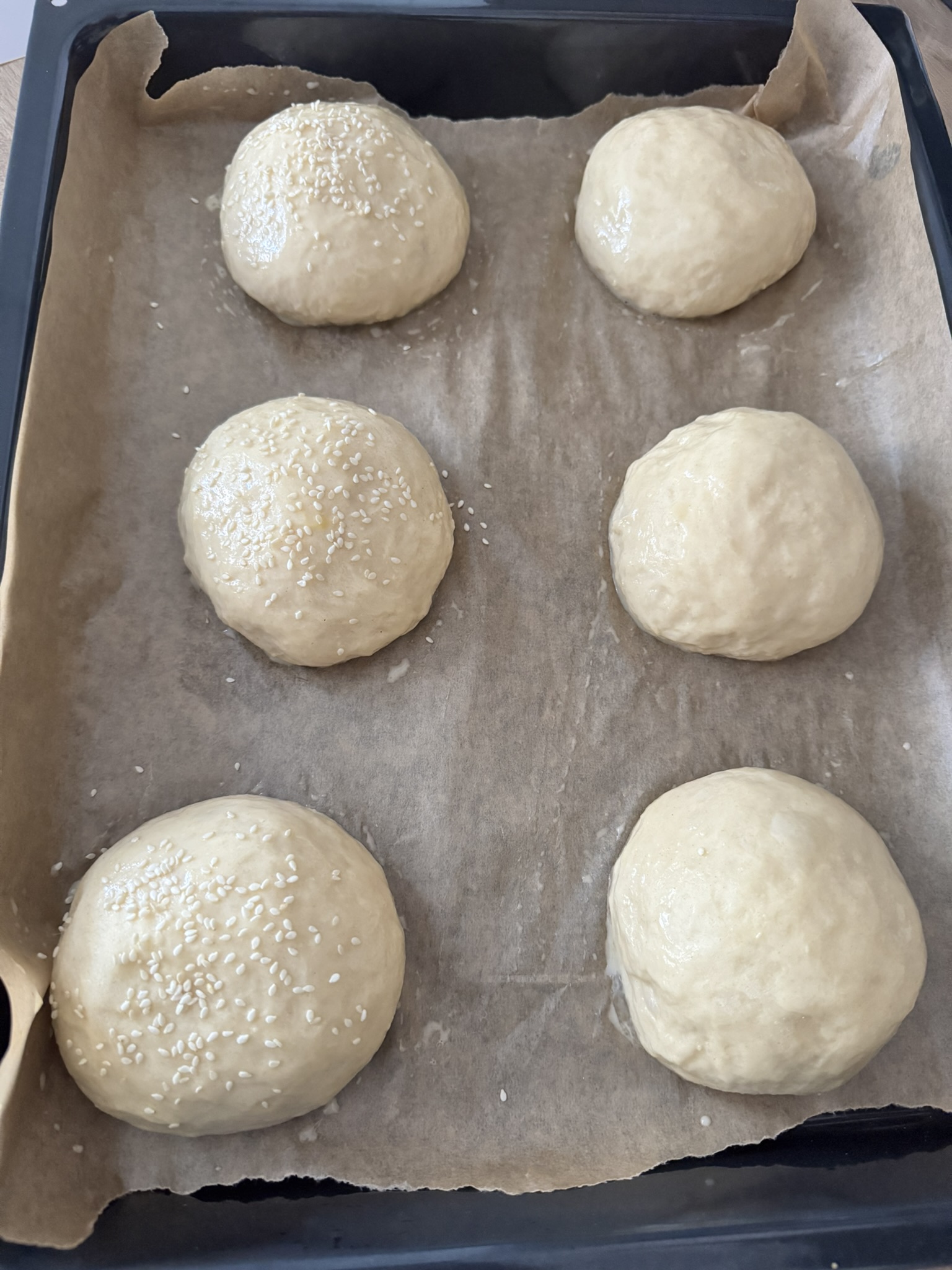 Hamburgerové housky - nakynuté bochníčky