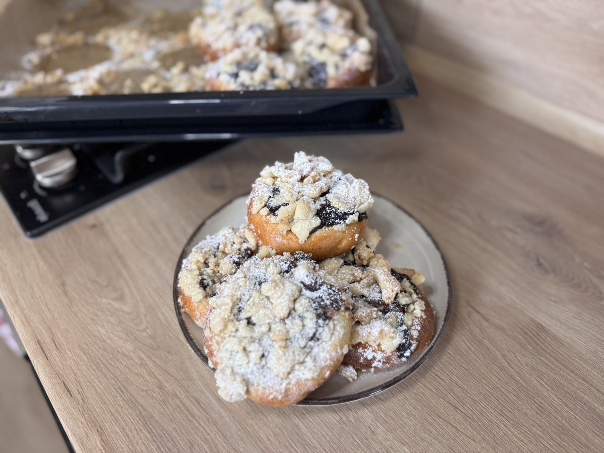 Kynuté makové koláče - na talíři