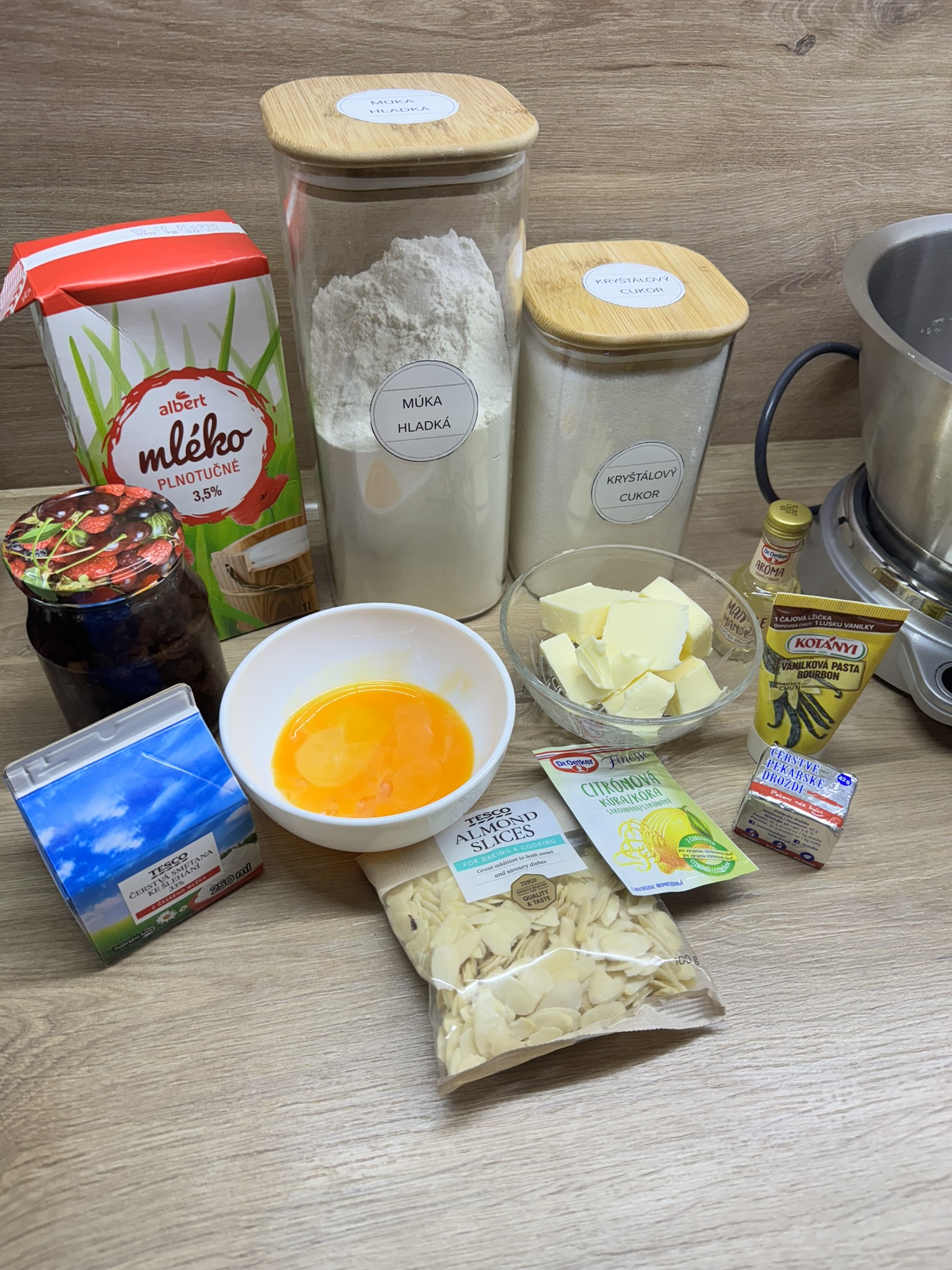 Domácí vánočka - ingredience