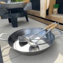 Hot Wok náčiní v paella pánvi