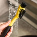 Kartáček Lodge na drážky a rohy