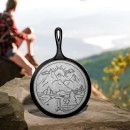 Litinová pánev na palačinky Lodge 26 cm - Wanderlust