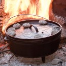 Litinový hrnec Lodge Dutch Oven s poklicí