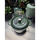 Litinový hrnec Staub, bazalka