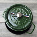 Litinový hrnec Staub, bazalka