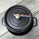 Litinový hrnec Staub, černý