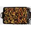 Nízký litinový pekáč Lodge 39 x 27 cm