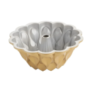 Nordic Ware forma na bábovku Crown, 10 cup, zlatá