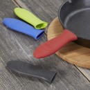 Ochranný silikonový návlek na rukojeť litinové pánve Lodge